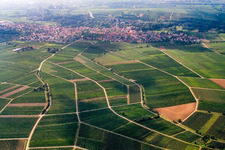 Place from the north in the district Godramstein in Landau in der Pfalz in the state Rhineland-Palatinate, Germany