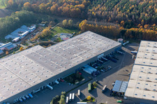 Horst industrial park with Magna Exteriors, Zufall Logistics, STS Group and Thermo Fisher in the district Minderslachen in Kandel in the state Rhineland-Palatinate, Germany viewn from the air