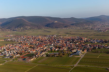 Location view of the streets and houses of residential areas in the rhine valley landscape surrounded by mountains in Edenkoben in the state Rhineland-Palatinate, Germany