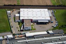 Oblique view of Siemensstrasse industrial area with Hartmann & König Stromzuführungs AG and HeKa Fenster and in the district Neudorf in Graben-Neudorf in the state Baden-Wuerttemberg, Germany