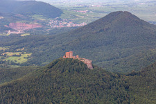 Oblique view of Trifels Castle in the district Bindersbach in Annweiler am Trifels in the state Rhineland-Palatinate, Germany