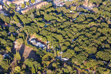 Aerial photograpy of Camping Caravaning du Lac in Montauroux in the state Var, France