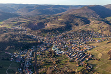 Bird's eye view of Albersweiler in the state Rhineland-Palatinate, Germany