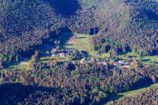 Oblique view of District Lauterschwan in Erlenbach bei Dahn in the state Rhineland-Palatinate, Germany
