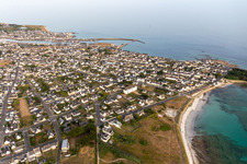 Beach of the Grève Blanche in Guilvinec in the state Finistere, France