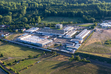 Siemensstraße industrial area with Hartmann & König Stromzuführungs AG and Tombor GmbH in the district Neudorf in Graben-Neudorf in the state Baden-Wuerttemberg, Germany