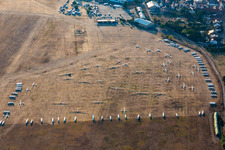 Aerial view of Glider meeting at Lachen airfield - Speyerdorf in the district Speyerdorf in Neustadt an der Weinstraße in the state Rhineland-Palatinate, Germany