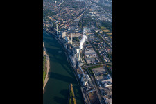 Large power plant Mannheim GKM from the southeast in the district Neckarau in Mannheim in the state Baden-Wuerttemberg, Germany