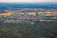 From the north in Dudenhofen in the state Rhineland-Palatinate, Germany
