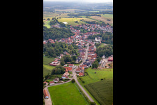 Rue de la Hte Vienne from the west in Neewiller-près-Lauterbourg in the state Bas-Rhin, France