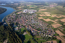 From the south in the district Greffern in Rheinmünster in the state Baden-Wuerttemberg, Germany