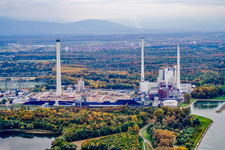 EnBW new coal-fired power plant at the Rhine port in the district Daxlanden in Karlsruhe in the state Baden-Wuerttemberg, Germany
