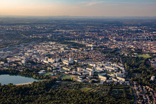 CANDIÈRE EST and Cimetière Sud in the district Canardière in Straßburg in the state Bas-Rhin, France