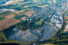 Oblique view of Alfred Kärcher SE & Co. KG and MOSOLF Logistics & Services GmbH, branch Illingen in Illingen in the state Baden-Wuerttemberg, Germany