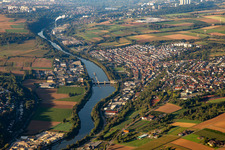 Weir bridge over the Neckar at the lock Aldingen in the district Aldingen in Remseck am Neckar in the state Baden-Wuerttemberg, Germany