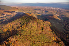 Hohenberg from the west in Annweiler am Trifels in the state Rhineland-Palatinate, Germany