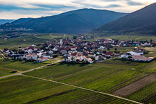 From the northeast in Weyher in der Pfalz in the state Rhineland-Palatinate, Germany