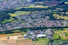 From the southeast in the district Launsbach in Wettenberg in the state Hesse, Germany
