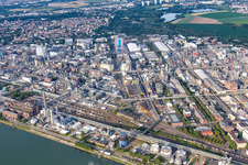 Oblique view of Chemical plant on the banks of the Rhine in the district BASF in Ludwigshafen am Rhein in the state Rhineland-Palatinate, Germany