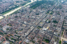 Square city from the northwest between the Kurpfalz bridge over the Neckar and the baroque castle in the southwest in the district Innenstadt in Mannheim in the state Baden-Wuerttemberg, Germany