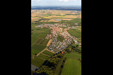 Town from the west in Insheim in the state Rhineland-Palatinate, Germany