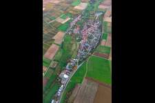Street village from the west in the district Kapellen in Kapellen-Drusweiler in the state Rhineland-Palatinate, Germany