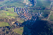 Wine village on the edge of the Haardt from the west in the district Gleishorbach in Gleiszellen-Gleishorbach in the state Rhineland-Palatinate, Germany