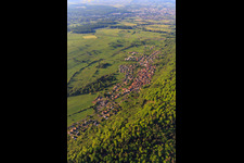 Aerial view of View of the village on the edge of the Northern Vosges from the northwest in Ernolsheim-lès-Saverne in the state Bas-Rhin, France