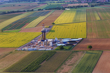 Aerial view of Drilling site of the deep drilling rig V20 of Vercana GmbH for Vulcan Energy at Schleidberg for the extraction of geothermal energy and lithium in Insheim in the state Rhineland-Palatinate, Germany