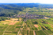 Wine-growing village from the south in the district Schweigen in Schweigen-Rechtenbach in the state Rhineland-Palatinate, Germany