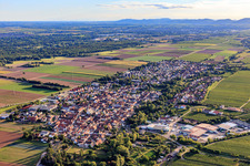 Evening view from the northeast in the district Niederhochstadt in Hochstadt in the state Rhineland-Palatinate, Germany
