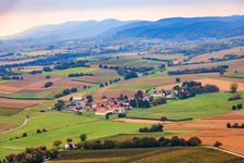 From the northeast in the district Deutschhof in Kapellen-Drusweiler in the state Rhineland-Palatinate, Germany