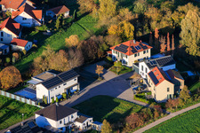 Single-family houses at the cul-de-sac of Am Pfarrgarten in Zeiskam in the state Rhineland-Palatinate, Germany