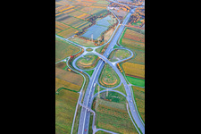 Route of the B10 towards O at the Landau/Edesheim interchange in Landau in der Pfalz in the state Rhineland-Palatinate, Germany