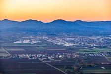 From the east in the district Mörlheim in Landau in der Pfalz in the state Rhineland-Palatinate, Germany
