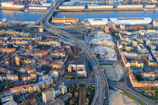 Site of the future Helmut-Kohl-Allee on the grounds of the former Rathaus Center, which has been demolished down to its foundations, located on the still-to-be-demolished Hochstraße Nord (B44) in the district Mitte in Ludwigshafen am Rhein in the state Rhineland-Palatinate, Germany