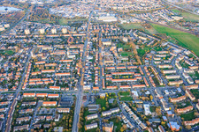 Maudacher Straße from the west in the district Gartenstadt in Ludwigshafen am Rhein in the state Rhineland-Palatinate, Germany