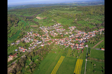 From the east in the district Rubenheim in Gersheim in the state Saarland, Germany