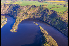 Hohenwarte I reservoir from the north with Drachenufer and Droschkau campsite in Gössitz in the state Thuringia, Germany
