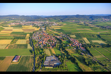 From the east in the district Kapellen in Kapellen-Drusweiler in the state Rhineland-Palatinate, Germany