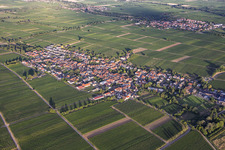 Winegrowing village from the northwest in Roschbach in the state Rhineland-Palatinate, Germany