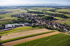 From the northwest in Oberrœdern in the state Bas-Rhin, France