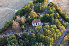 Cemetery with the Chapel of the Sorrowful Mother (Kreuzkapelle zur Schmerzhaften Mutter) in the district Medelsheim in Gersheim in the state Saarland, Germany