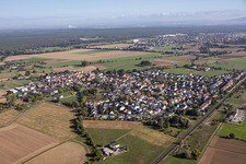 From the southwest in the district Sickenhofen in Babenhausen in the state Hesse, Germany