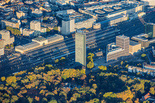 Victoria-Turm high-rise on Helmut-Kohl-Straße (B36) and the railway tracks opposite the Central Station Mannheim in the district Lindenhof in Mannheim in the state Baden-Wuerttemberg, Germany