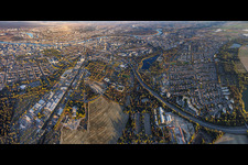 City panorama from the south, spanning from BASF and Gartenstadt to the Rhine in the district Mitte in Ludwigshafen in the state Rhineland-Palatinate, Germany