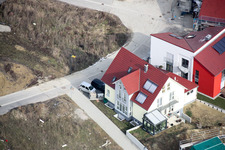 New development area Am Höhenweg in Kandel in the state Rhineland-Palatinate, Germany from the plane