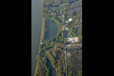 Oblique view of Shore areas of the outdoor swimming pool Rheinstrandbad Rappenwört on the Rhine in the district Daxlanden in Karlsruhe in the state Baden-Wuerttemberg, Germany