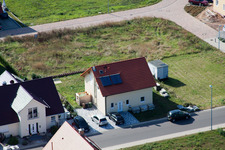New development area Im Unterfeld in the district Schaidt in Wörth am Rhein in the state Rhineland-Palatinate, Germany seen from above