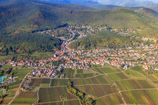 From the east in the district Hambach an der Weinstraße in Neustadt an der Weinstraße in the state Rhineland-Palatinate, Germany